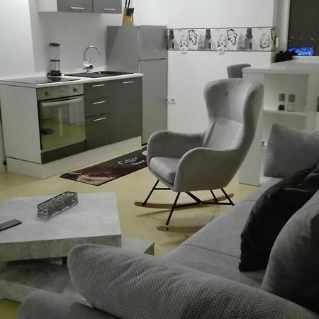 Appartement Gabi à Pag Town Extérieur photo